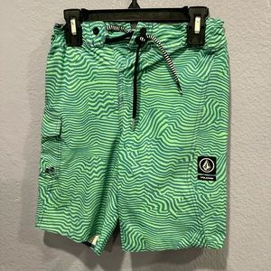 Boys Volcom Board Shorts Size 7/XL